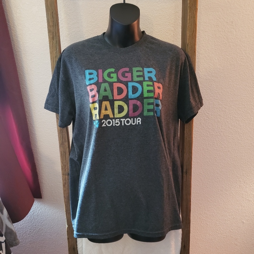 ⚡3 for $6. Rad Run Tee